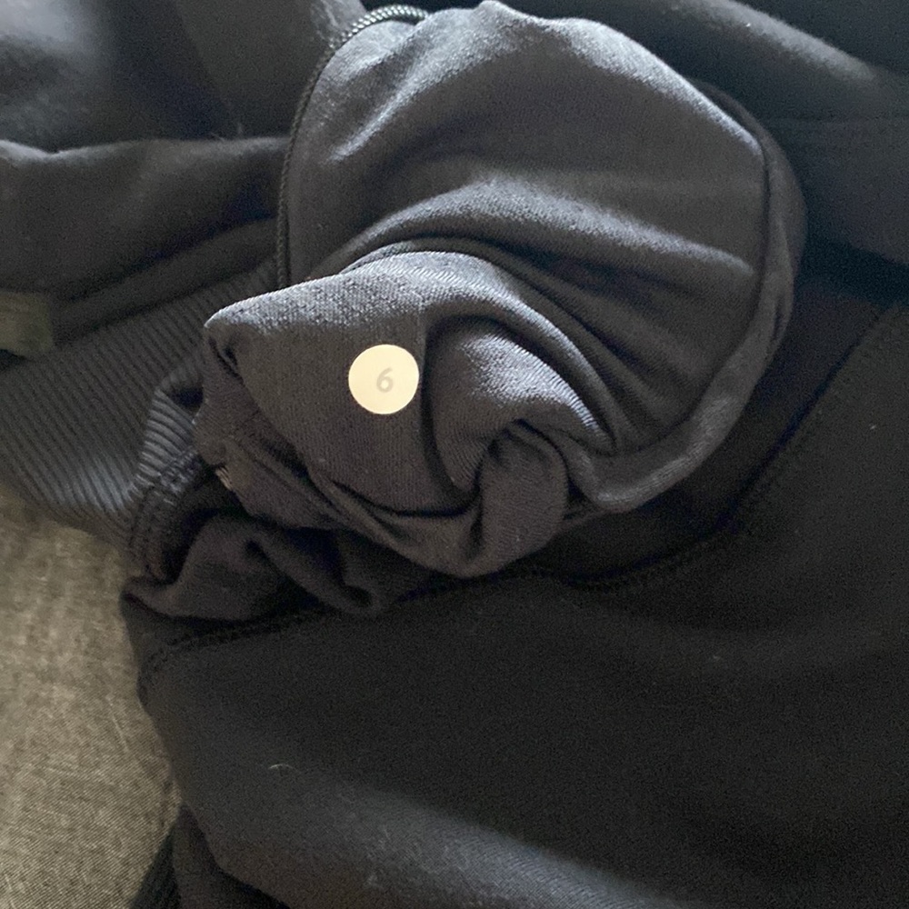 Lululemon wrap jacket - Picture 5 of 5
